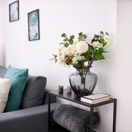 Gemuetliche 2Zi. Wohnung زيلينغنشتات المظهر الخارجي الصورة