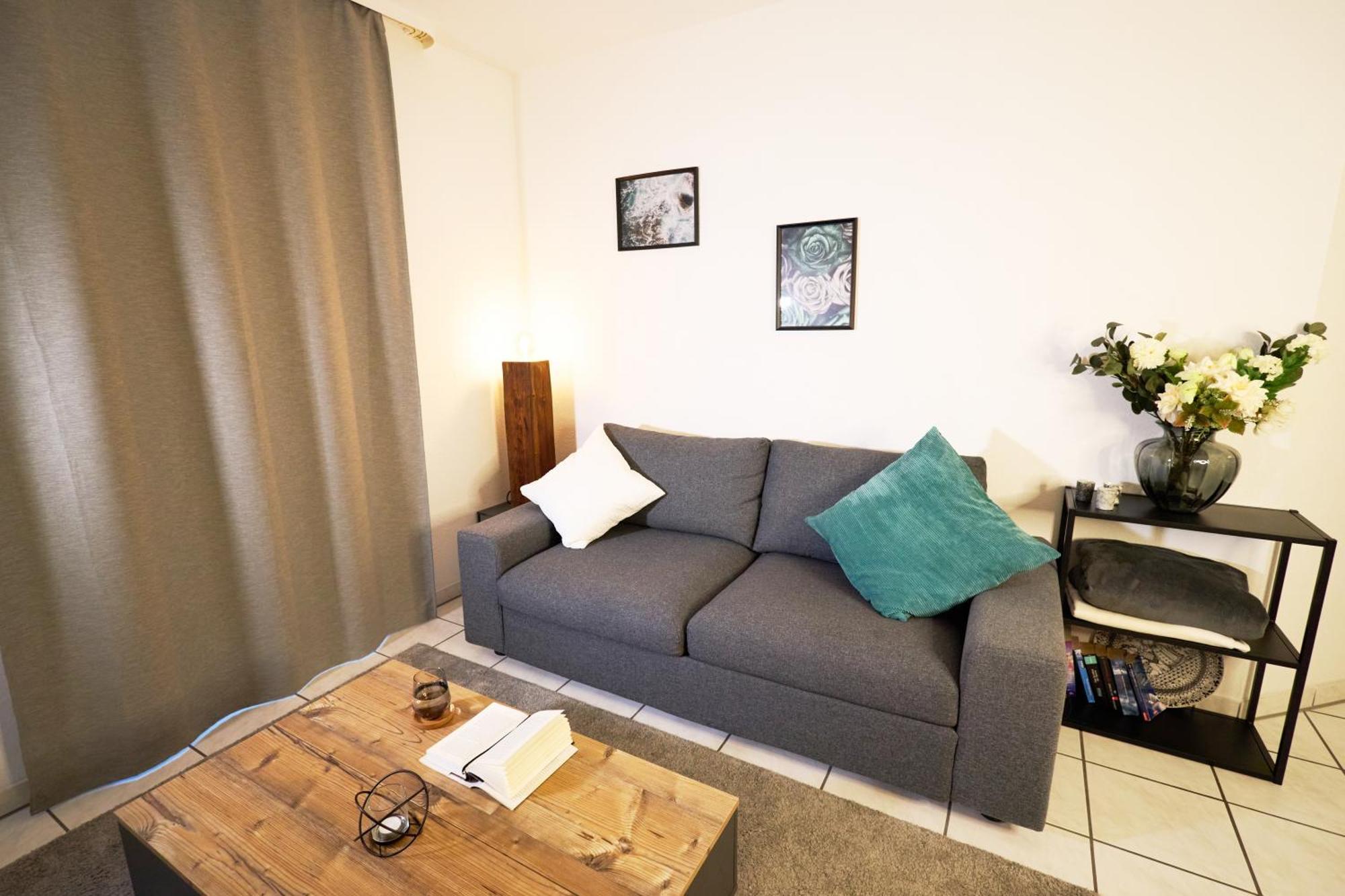Gemuetliche 2Zi. Wohnung زيلينغنشتات المظهر الخارجي الصورة